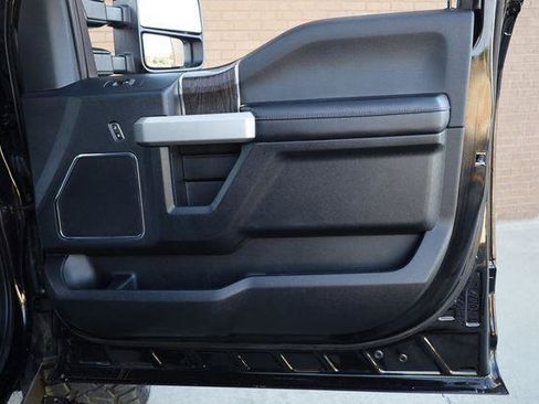 Used 2020 Ford F250 Lariat AWD/4WD image 29