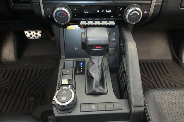 Used 2025 Toyota 4Runner TRD Sport Premium AWD/4WD image 9