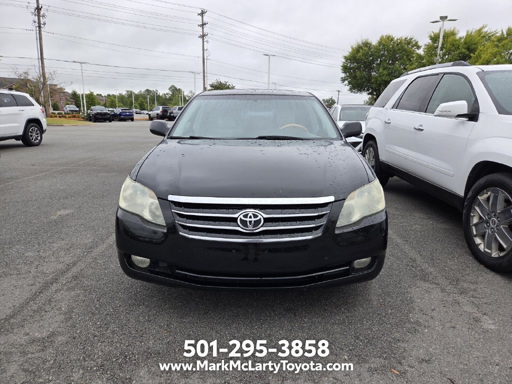 Used 2006 Toyota Avalon Limited FWD image 2