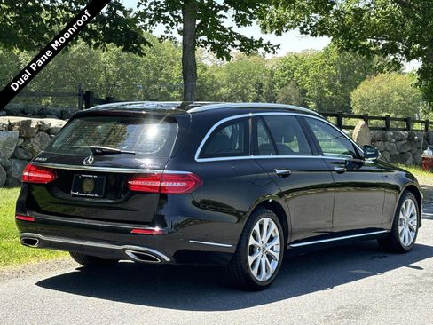 Used 2018 Mercedes-Benz E 400 4MATIC Wagon image 4