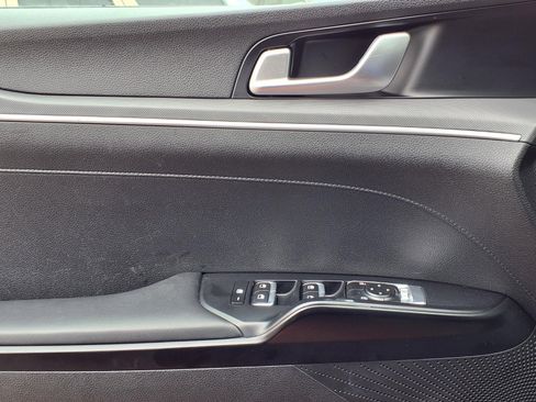 Used 2023 Kia K5 LXS image 17