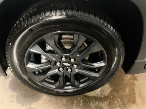 Used 2021 Chevrolet Traverse RS w/ LPO, Floor Liner Package image 14