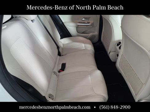 Used 2023 Mercedes-Benz GLA 250 image 26