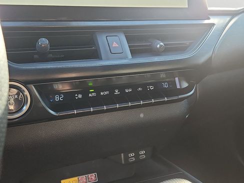 Used 2023 Lexus UX 250h F Sport image 16