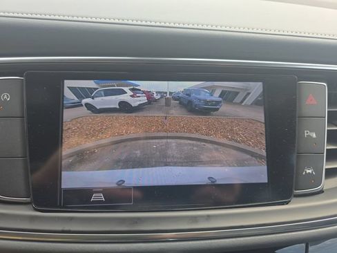 Used 2023 Buick Enclave Essence w/ Experience Buick Package FWD image 14
