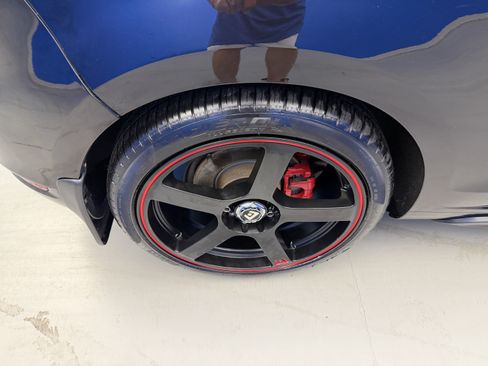 Used 2011 Volkswagen GTI 2-Door FWD image 8