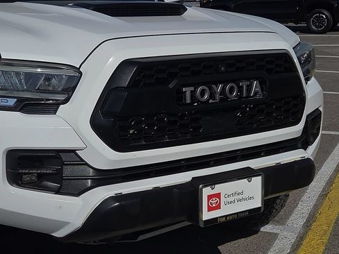 Certified 2020 Toyota Tacoma TRD Pro AWD/4WD image 7