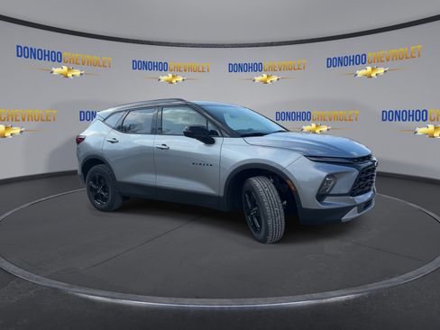 New 2026 Chevrolet Blazer LT w/ Midnight/Sport Edition image 5