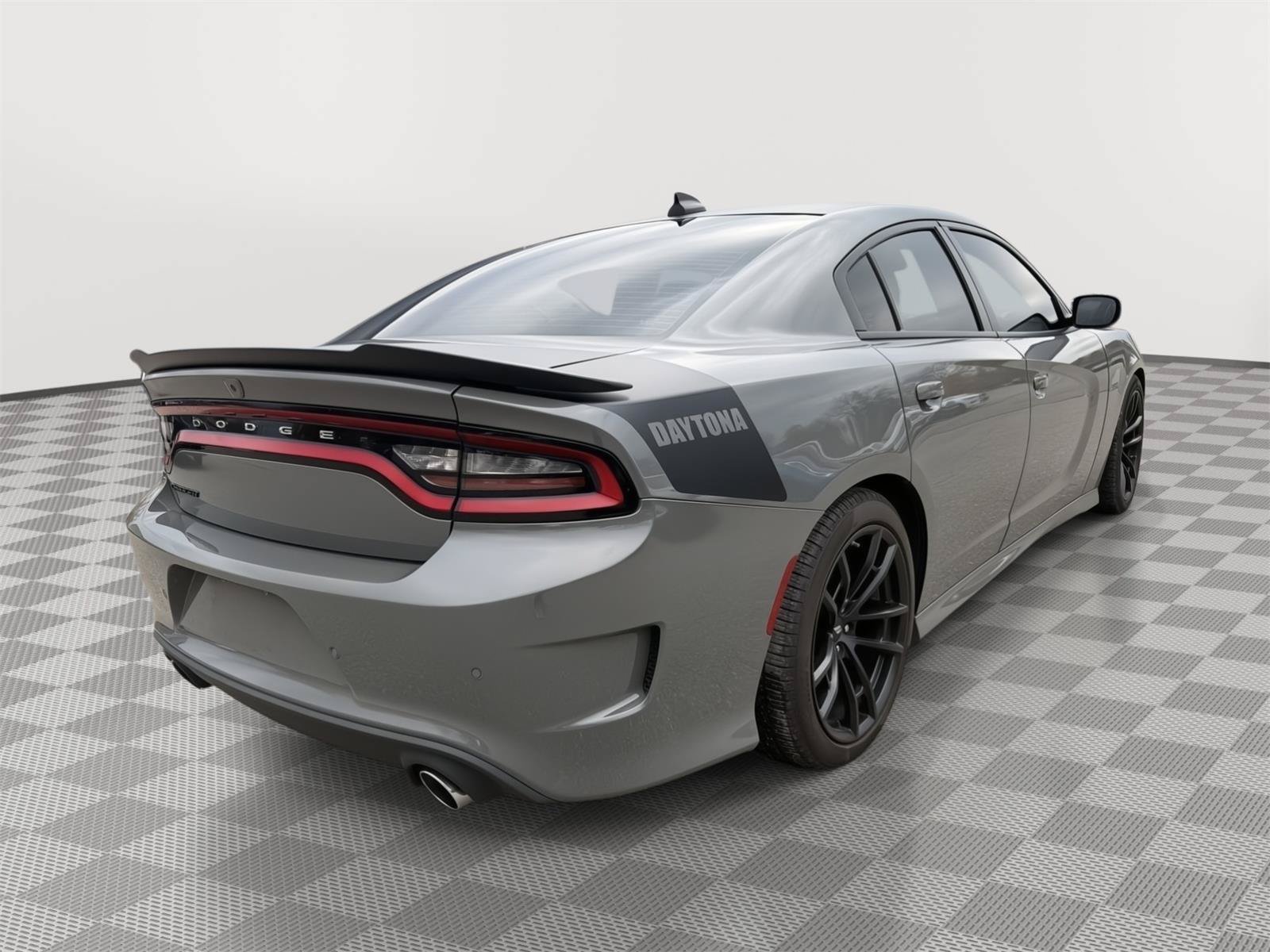 Used 2017 Dodge Charger R/T RWD image 7