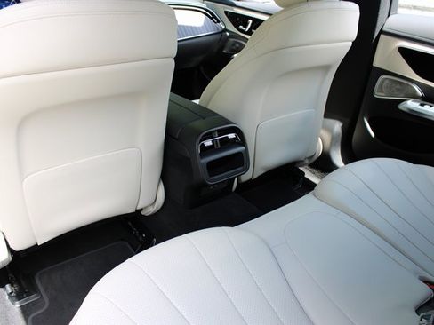 Used 2024 Mercedes-Benz E 350 4MATIC Sedan w/ Night Package image 10