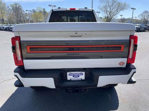 New 2026 Ford F250 Lariat w/ Black Appearance Package AWD/4WD image 5