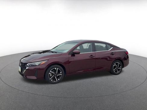 Used 2025 Nissan Sentra SV FWD image 8