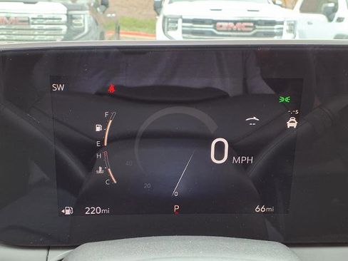 New 2026 Buick Envista Avenir image 11