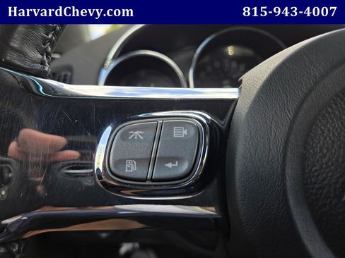 Used 2006 Chevrolet SSR w/ Preferred Equipment Group RWD image 19