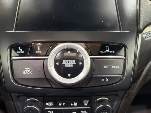 Certified 2020 Acura ILX w/ Premium & A-SPEC Package image 36