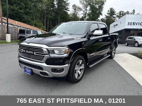 Used 2021 RAM 1500 Laramie AWD/4WD image 3