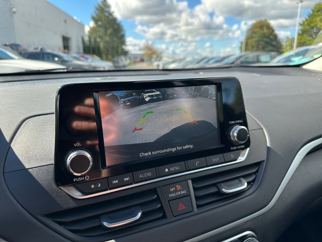 Certified 2024 Nissan Altima 2.5 S FWD image 23
