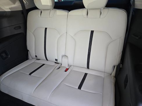 Used 2024 MAZDA CX-90 3.3 Turbo S w/ Premium Plus AWD/4WD image 8