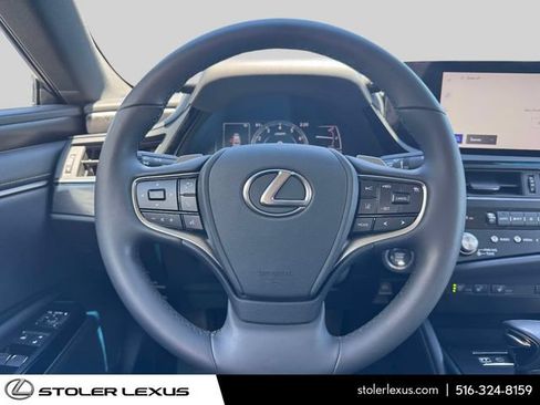 Used 2023 Lexus ES 350 w/ Premium Package FWD image 18