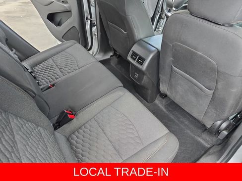 Used 2020 Chevrolet Equinox LT FWD image 12