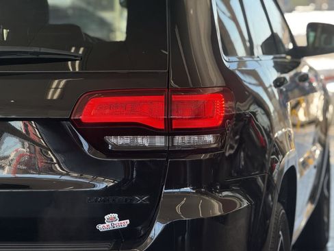 Used 2021 Jeep Grand Cherokee Limited X image 19