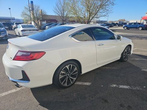 Used 2017 Honda Accord EX-L image 5