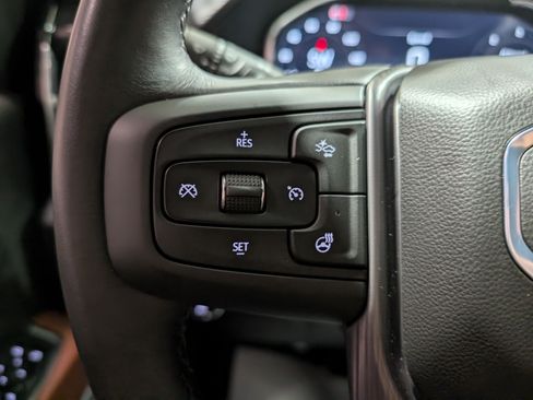 Used 2024 GMC Sierra 2500 Denali Ultimate AWD/4WD image 17
