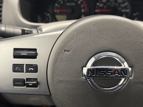 Used 2018 Nissan Frontier SV image 29