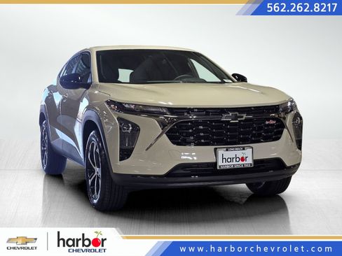 New 2026 Chevrolet Trax RS w/ Sunroof Package image 1