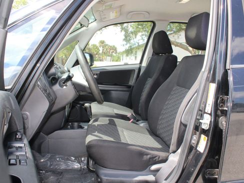 Used 2007 Suzuki SX4 AWD Hatchback image 8