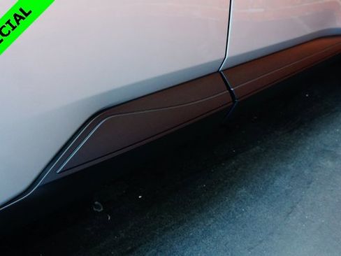 Used 2022 Nissan Rogue SV image 85