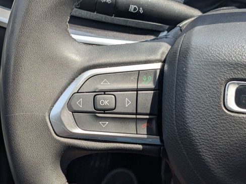 Used 2024 Jeep Compass Latitude AWD/4WD image 25
