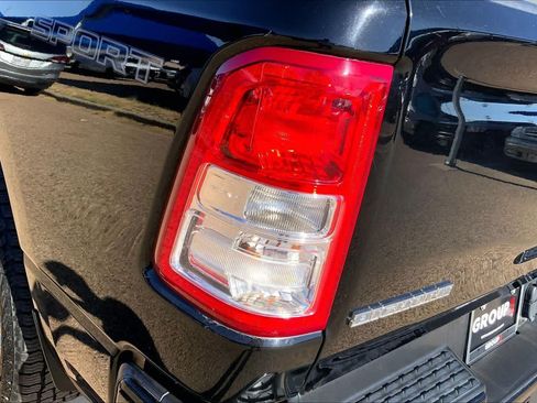 Used 2022 RAM 1500 Big Horn AWD/4WD image 29