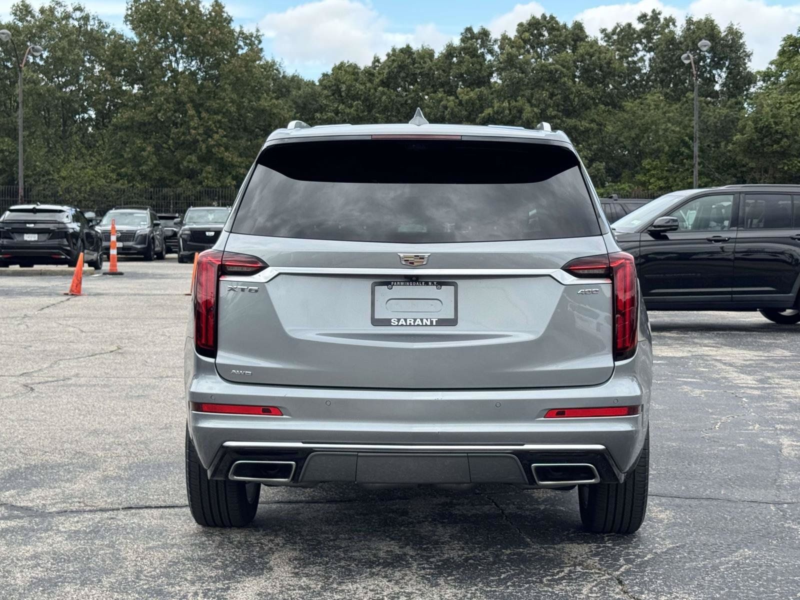 Certified 2023 Cadillac XT6 Premium Luxury w/ Technology Package AWD/4WD image 6