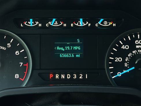 Used 2016 Ford F150 XLT AWD/4WD image 14