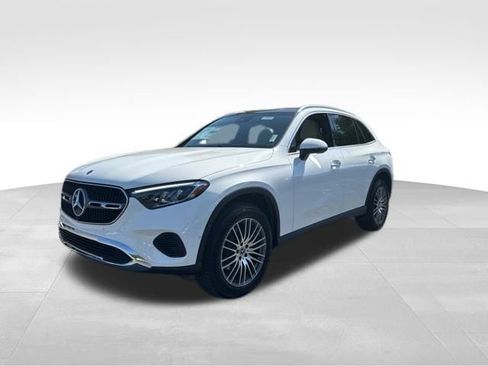 New 2026 Mercedes-Benz GLC 300 image 1
