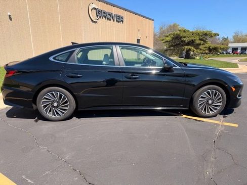 Used 2023 Hyundai Sonata SEL image 9