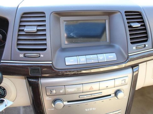 Used 2008 Kia Amanti w/ Leather Pkg image 15