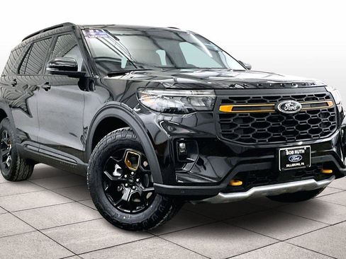 New 2026 Ford Explorer Tremor image 2