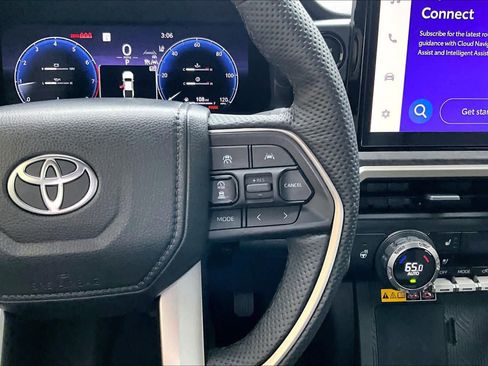Certified 2025 Toyota Tacoma Limited AWD/4WD image 25
