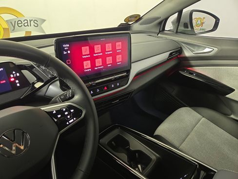 Used 2024 Volkswagen ID.4 2WD image 25