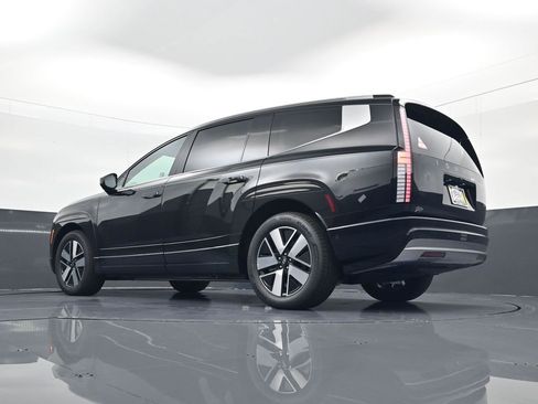 New 2026 Hyundai Ioniq 9 SEL image 28