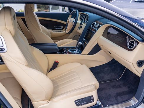 Used 2014 Bentley Continental GT V8 S AWD/4WD image 32