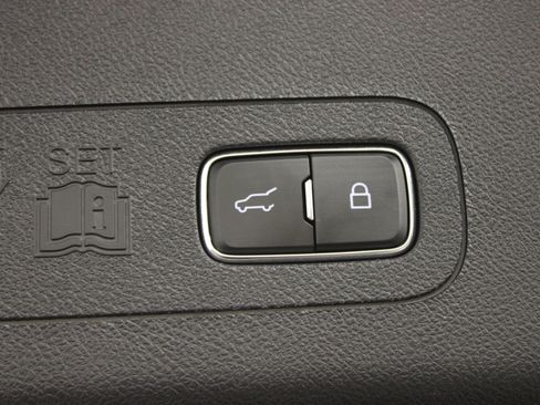 Used 2025 Lincoln Aviator Reserve w/ Illumination Package image 14