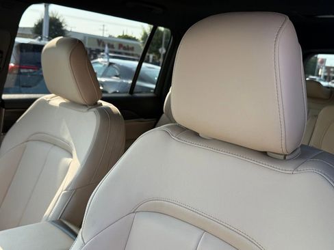 New 2025 Jeep Grand Cherokee L Limited w/ Black Appearance Package image 16