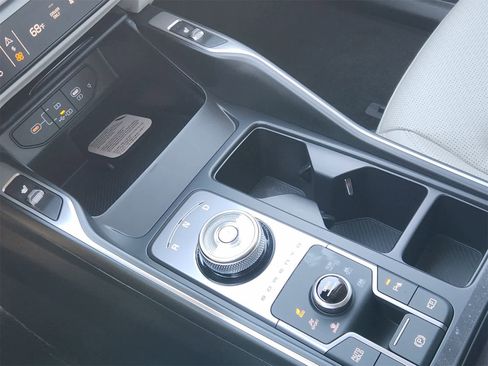 New 2026 Kia Sorento EX image 17