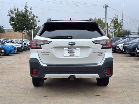 Certified 2021 Subaru Outback Limited XT image 6