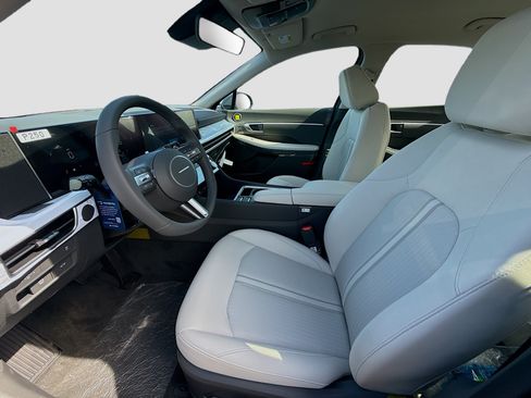 New 2026 Hyundai Sonata SEL FWD image 14