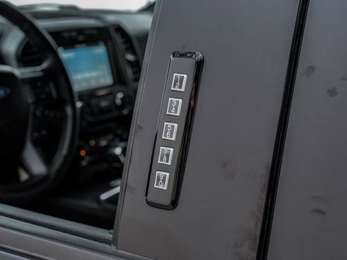 Used 2017 Ford F150 XLT w/ Equipment Group 302A Luxury image 44