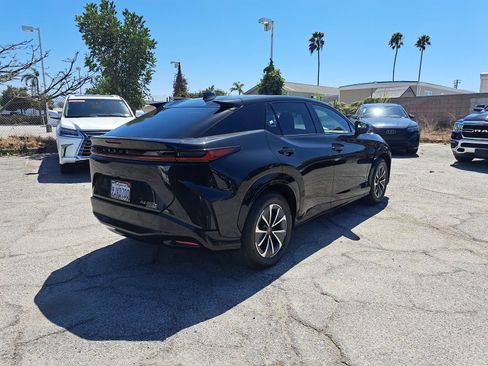 Used 2023 Lexus RZ 450e Premium w/ Technology Package AWD/4WD image 5
